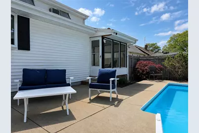 111 Slater Park Avenue, Pawtucket, RI 02861 - Photo 35