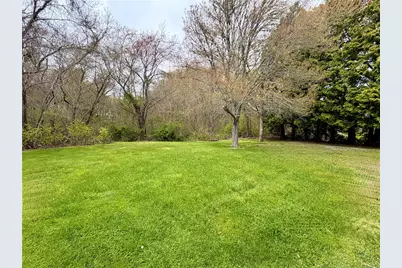 6 Lakewood Drive, Narragansett, RI 02882 - Photo 9
