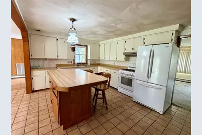 6 Lakewood Drive, Narragansett, RI 02882 - Photo 3
