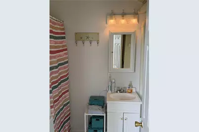 64 Burnside Avenue, Narragansett, RI 02882 - Photo 19