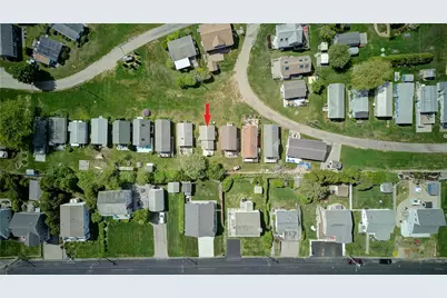 64 Burnside Avenue, Narragansett, RI 02882 - Photo 9