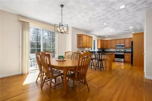 294 Sylvan Ct, North Kingstown, RI 02874 - Photo 9