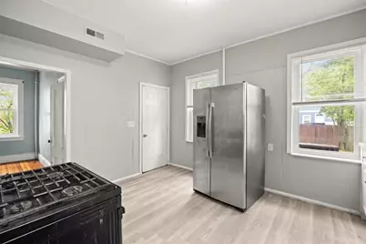 310 Orms Street, Providence, RI 02908 - Photo 9