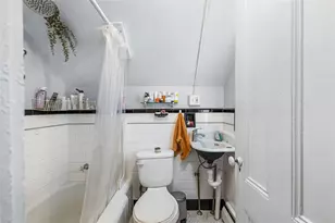 124 Vinton St, Providence, RI 02909 - Photo 21