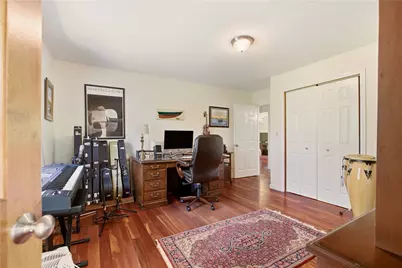 81 Seapowet Avenue, Tiverton, RI 02878 - Photo 19