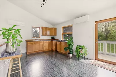 81 Seapowet Avenue, Tiverton, RI 02878 - Photo 39