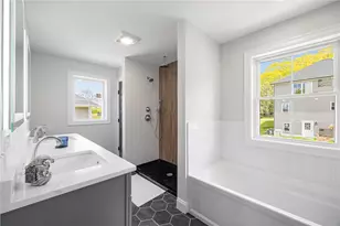 212 St Louis Ave, Woonsocket, RI 02895 - Photo 23
