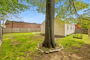 15 Community Rd, Warwick, RI 02889 - Photo 23