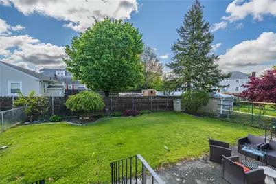 43 N Sharon Street, East Providence, RI 02914 - Photo 47