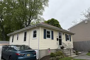 353 Massasoit Ave, East Providence, RI 02914 - Photo 3