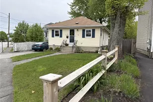 353 Massasoit Ave, East Providence, RI 02914 - Photo 1