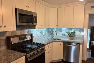 353 Massasoit Ave, East Providence, RI 02914 - Photo 11