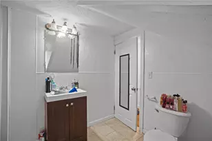50 Jefferson Ave, Pawtucket, RI 02860 - Photo 7