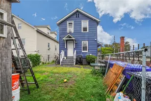 50 Jefferson Ave, Pawtucket, RI 02860 - Photo 3