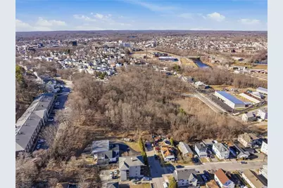 413 Manville Road, Woonsocket, RI 02895 - Photo 25