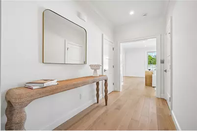 16 Lookout Lane, Portsmouth, RI 02871 - Photo 13