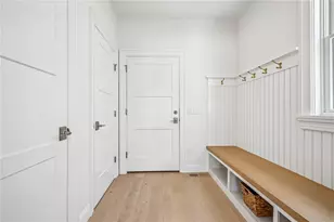 16 Lookout Ln, Portsmouth, RI 02871 - Photo 19