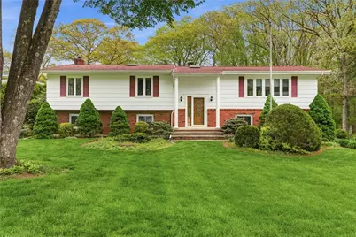 6 Bruce Drive, North Smithfield, RI 02896 - Photo 1