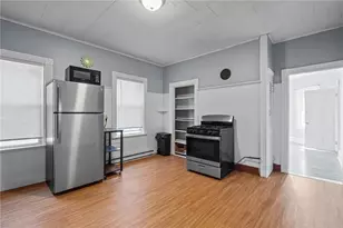 61 Robin St, Providence, RI 02908 - Photo 17