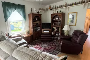 41 Washington Ave, Cranston, RI 02920 - Photo 11