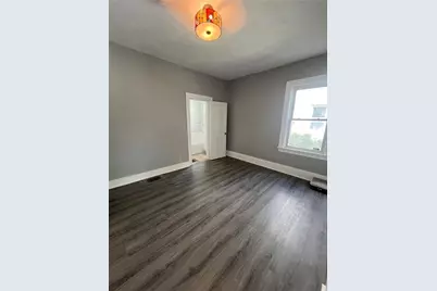 41 Washington Avenue, Cranston, RI 02920 - Photo 21