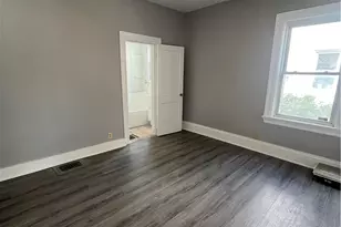41 Washington Ave, Cranston, RI 02920 - Photo 21