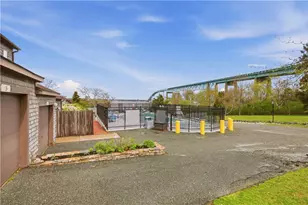150 Bay View Dr, Jamestown, RI 02835 - Photo 17