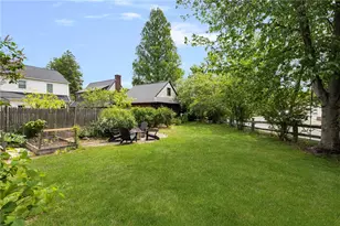 11 Glenwood Ave, Pawtucket, RI 02860 - Photo 49