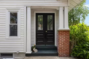 11 Glenwood Ave, Pawtucket, RI 02860 - Photo 3