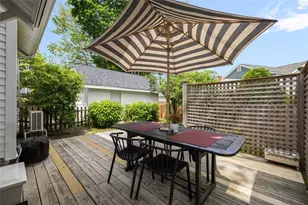 11 Glenwood Ave, Pawtucket, RI 02860 - Photo 43