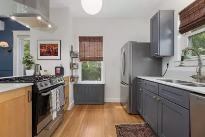 11 Glenwood Avenue, Pawtucket, RI 02860 - Photo 21