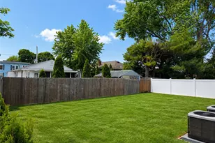 63 Balch St, Pawtucket, RI 02861 - Photo 33