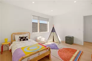 59 Warren St, Providence, RI 02907 - Photo 31