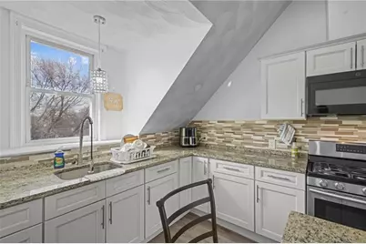 471 Smithfield Avenue, Pawtucket, RI 02860 - Photo 25