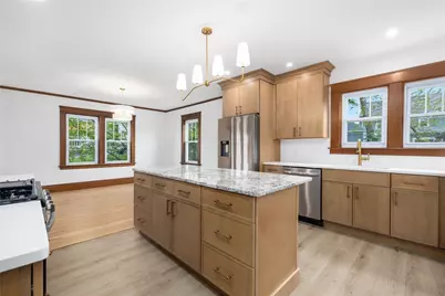 26 Welfare Avenue, Cranston, RI 02910 - Photo 5