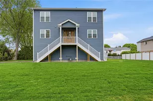 60 Bloor St, Warwick, RI 02889 - Photo 3
