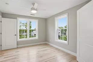 60 Bloor St, Warwick, RI 02889 - Photo 23