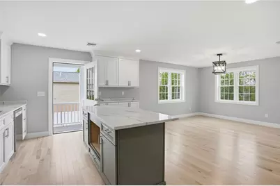 60 Bloor Street, Warwick, RI 02889 - Photo 7