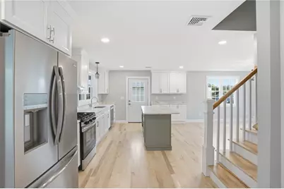 60 Bloor Street, Warwick, RI 02889 - Photo 11