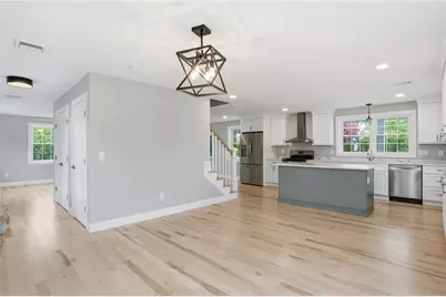 60 Bloor Street, Warwick, RI 02889 - Photo 5