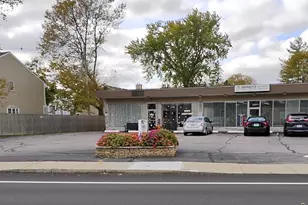 699 NE Willett Ave NE, East Providence, RI 02915 - Photo 1