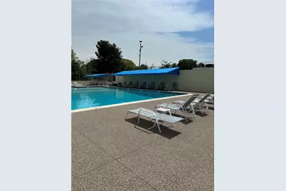 400 Narragansett Parkway #ND9, Warwick, RI 02888 - Photo 3