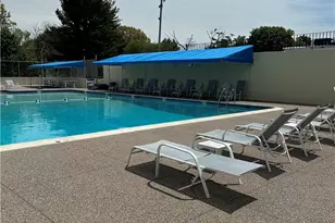 400 Narragansett Pkwy, Warwick, RI 02888 - Photo 3