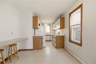 2 Narragansett Ave, Newport, RI 02840 - Photo 7