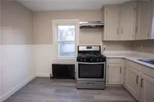 30 Messina St, Providence, RI 02908 - Photo 7