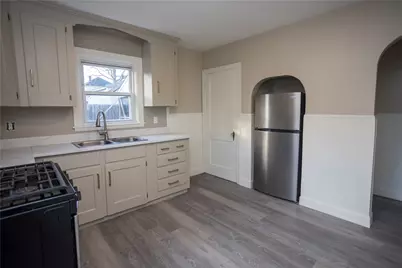 30 Messina Street, Providence, RI 02908 - Photo 9