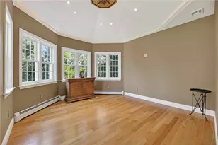 480 Comstock Pkwy, Cranston, RI 02921 - Photo 25