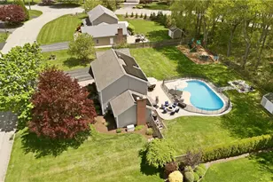 10 Split Creek Ct, Cranston, RI 02921 - Photo 37