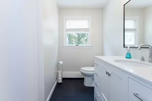 10 Split Creek Ct, Cranston, RI 02921 - Photo 25