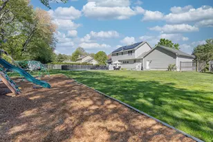 10 Split Creek Ct, Cranston, RI 02921 - Photo 33